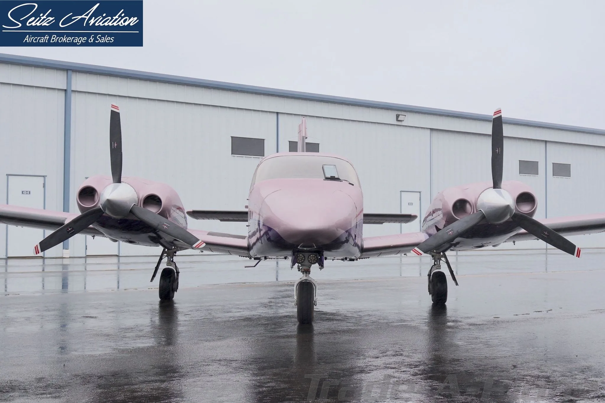 Exterior view of a 2001 PIPER SENECA V, N169EB.