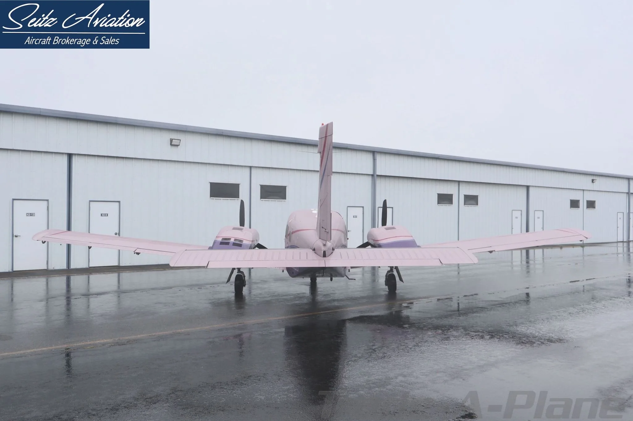 Exterior view of a 2001 PIPER SENECA V, N169EB.