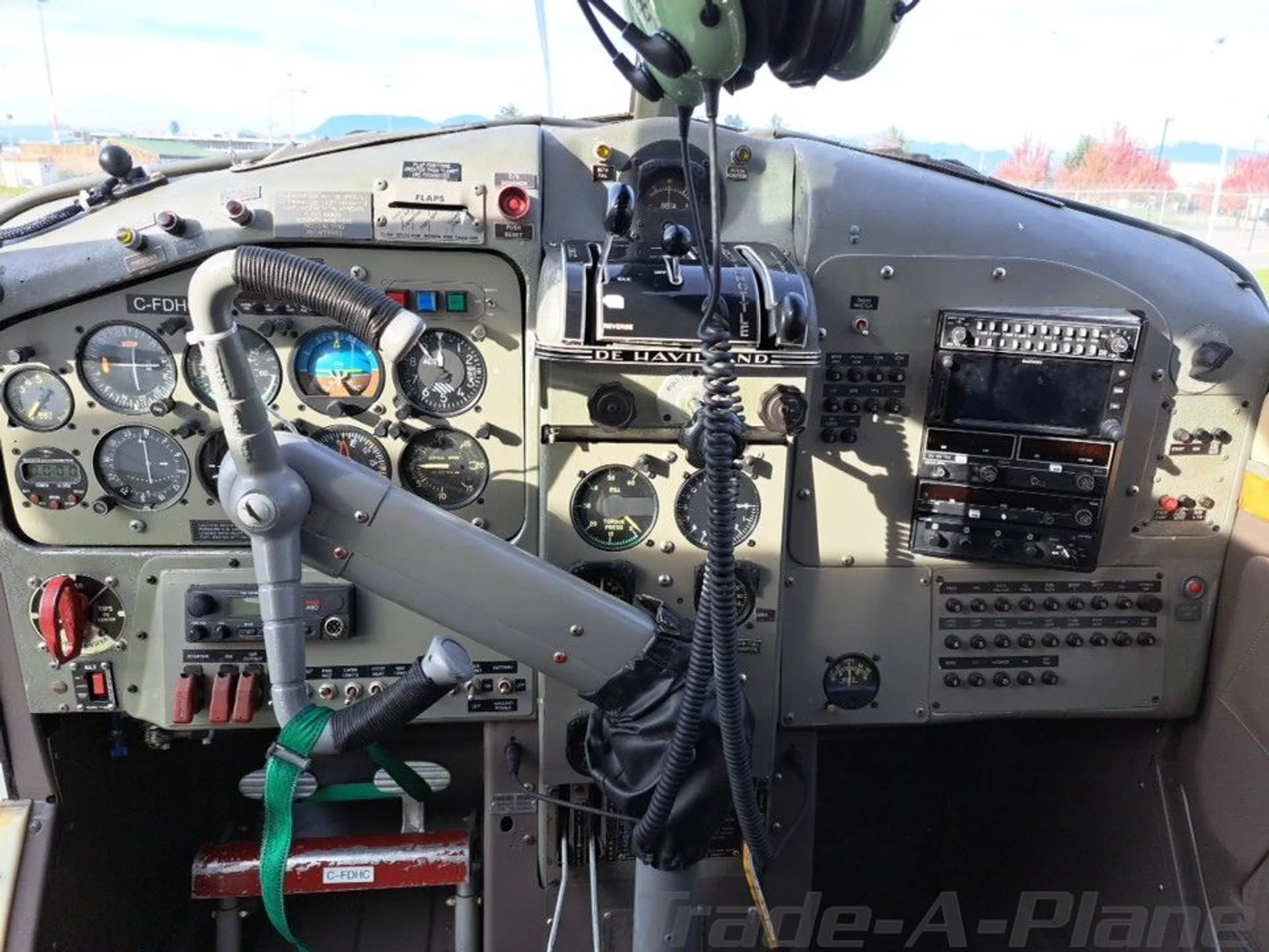 Cockpit and instrument panel of a 1967 DEHAVILLAND DHC-2 MK III.